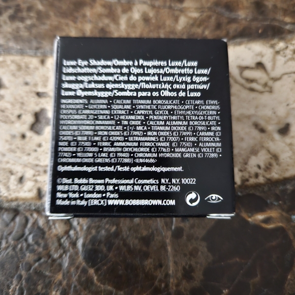 Bobbi Brown Luxe Eye Shadow Multichrome INCANDESCENT Size 0.04 Oz. / 1.25 g - Picture 4 of 7